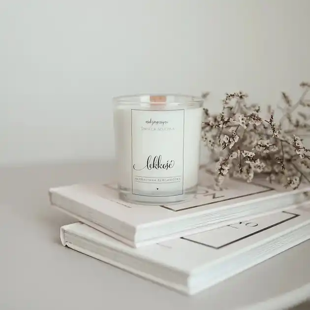 Świeca sojowa 180 ml - Lekkość HERBACIANA BERGAMOTKA Szybka dostawa