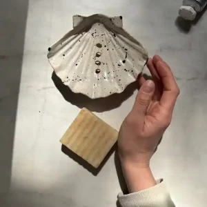 Wyprzedaż Ceramiczna Mydelniczka z Odpływem Muszelka Muszla Dalmatinian