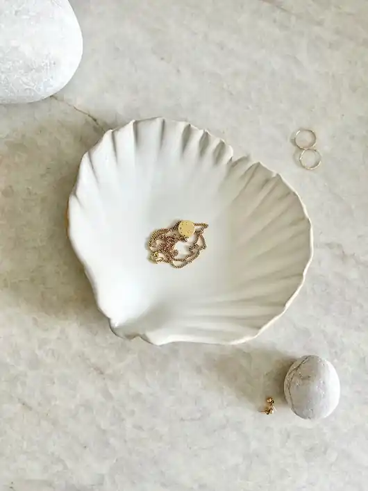 Ceramiczna muszla L - talerzyk na biżuterię Oferta