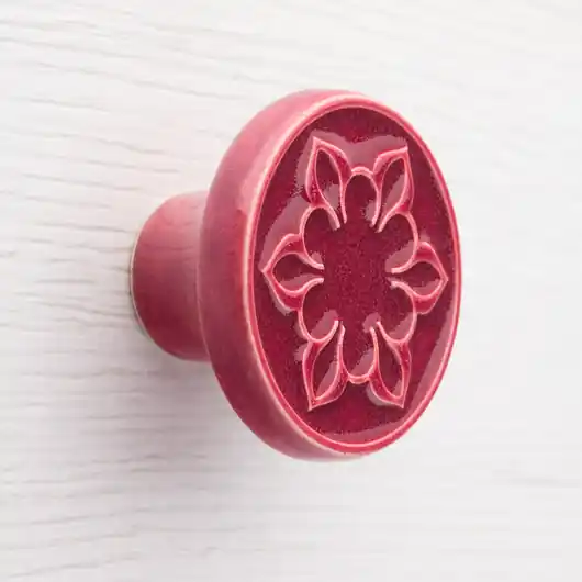 Szybka wysyłka Ceramiczna gałka do mebli wiśniowa wz.2