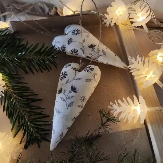 Oferta Zawieszki bombki choinkowe serduszka