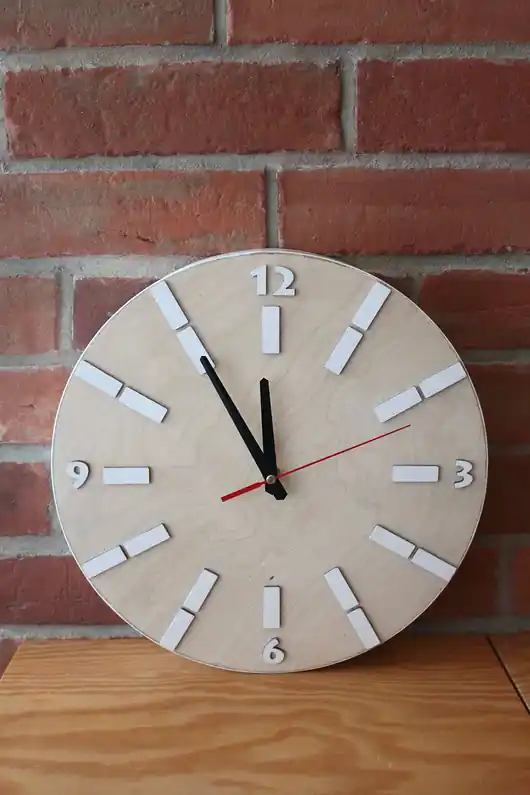 Ostatnia szansa Zegar ścienny - duży rozmiar 35cm - biały