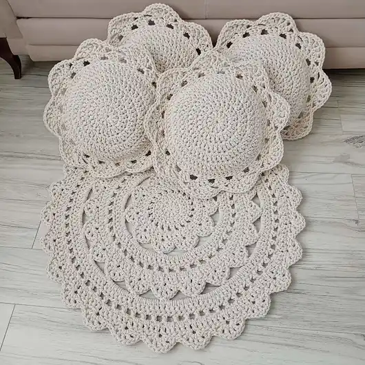 Bezpieczna płatność Komplet - dywan 80cm i 4 poduszki 40cm