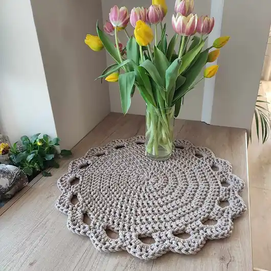 Zamów teraz Podkładka szydełkowa na stolik kawowy 50cm