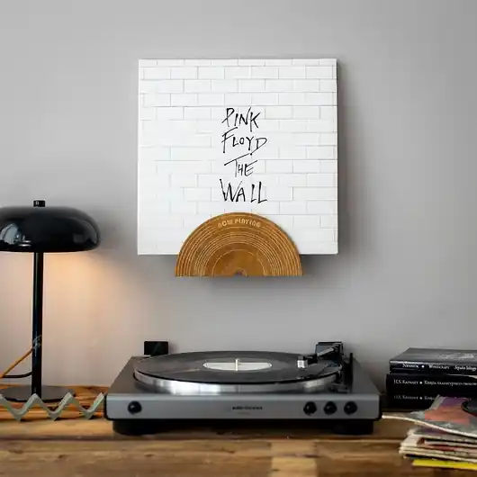 Cena promocyjna Now playing uchwyt / wieszak ścienny / półka na płyty winylowe