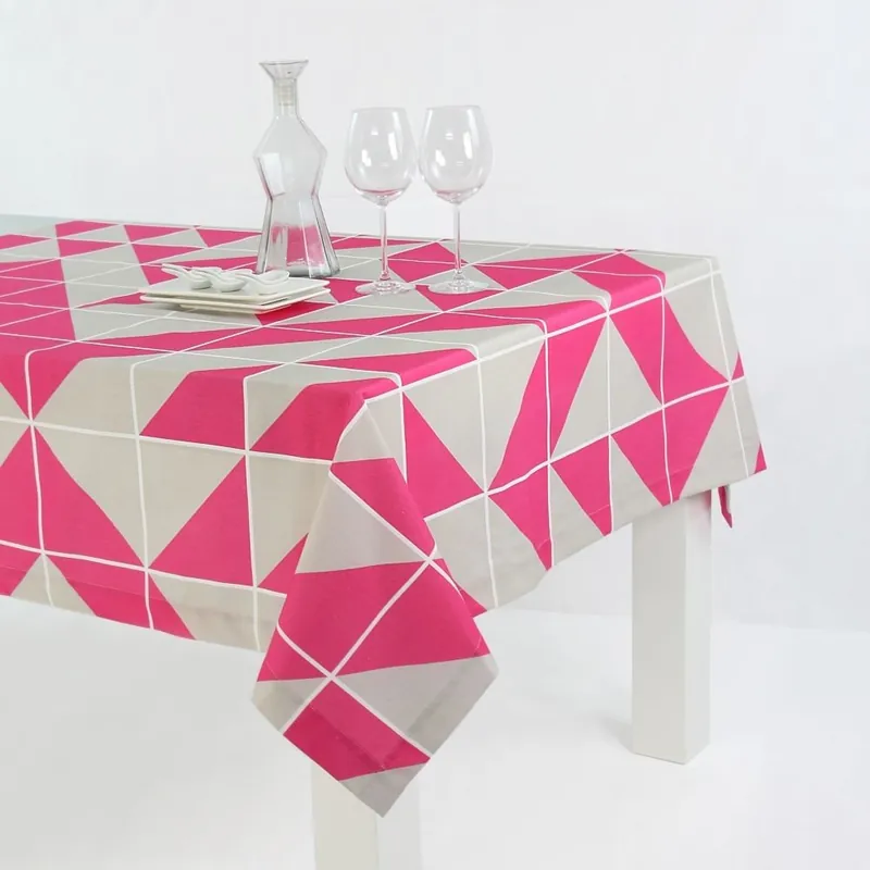 Cena promocyjna Obrus Urban 150x225 cm Bonami