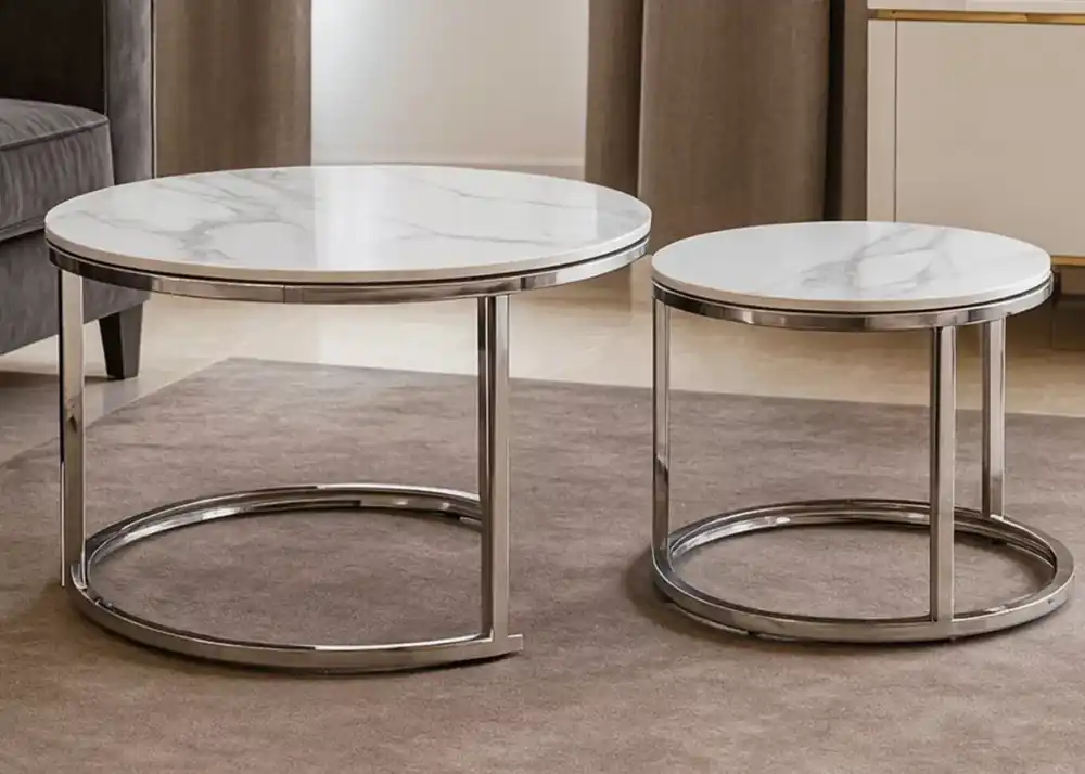 Pihrepo – eleganckie stoliki kawowe 2w1 biały marmur i srebrna podstawa Promocja